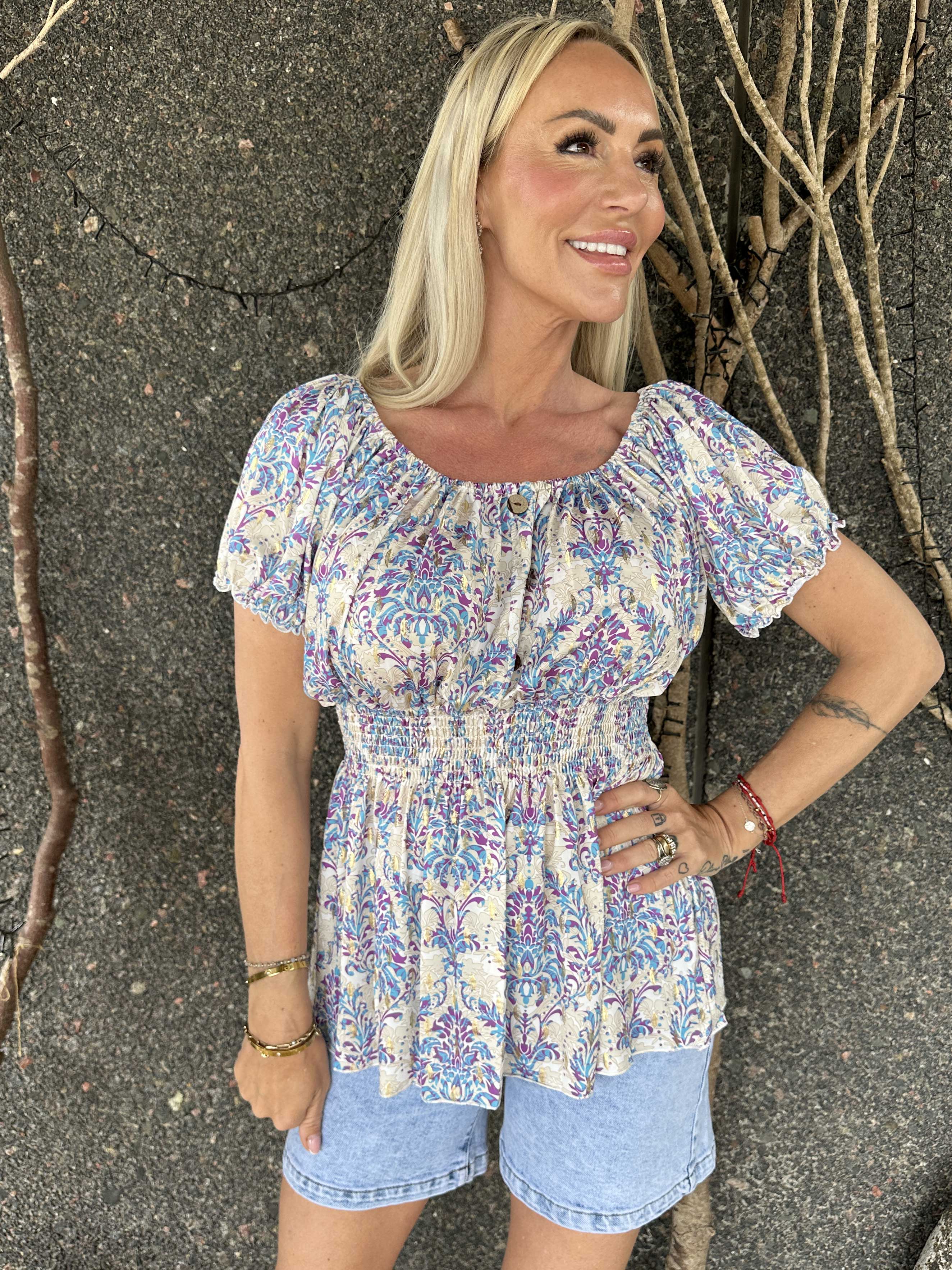 Cora Royal Shirt - Söt elastisk blus med resår under bysten